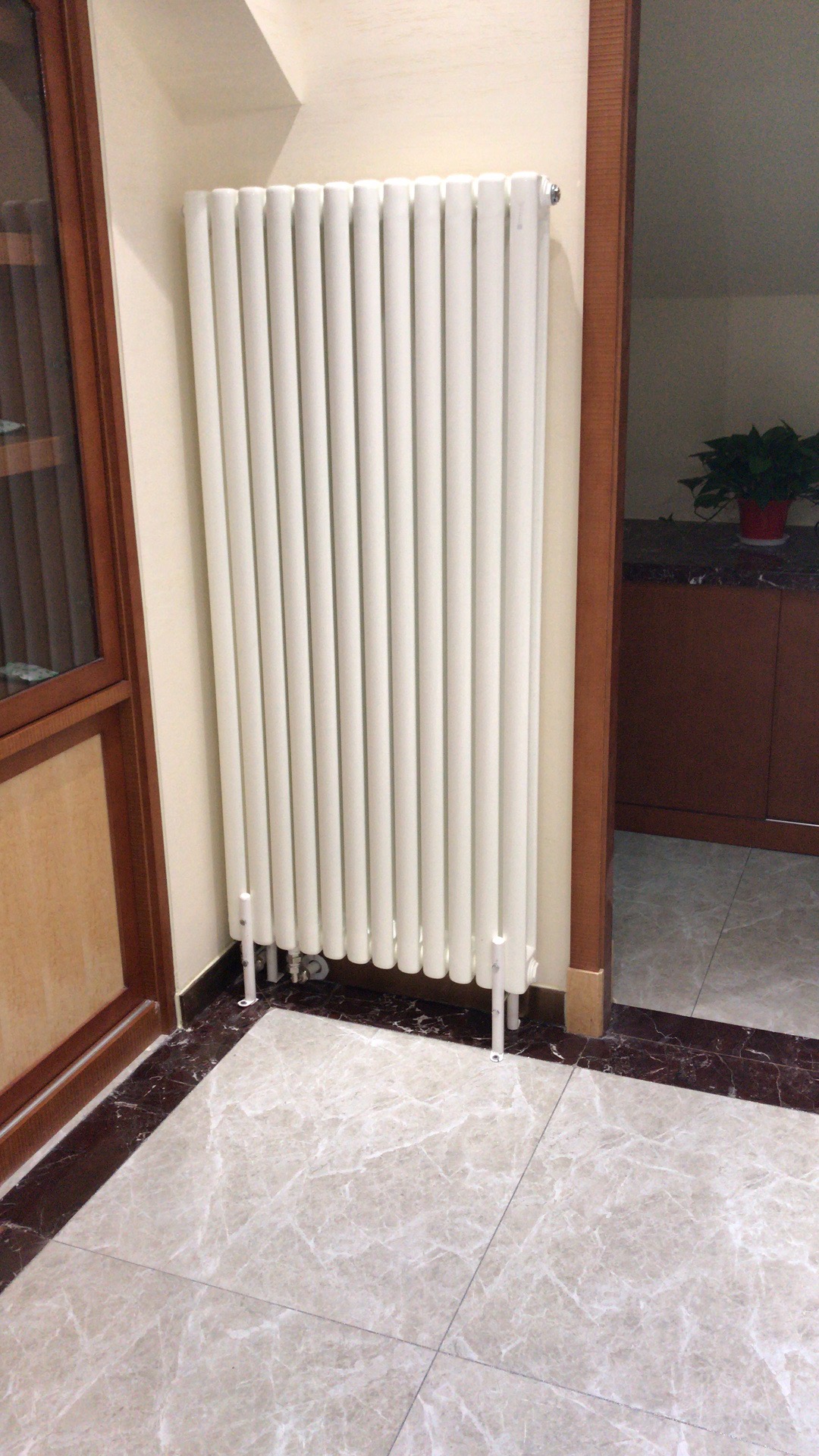 暖氣片2 暖氣片2